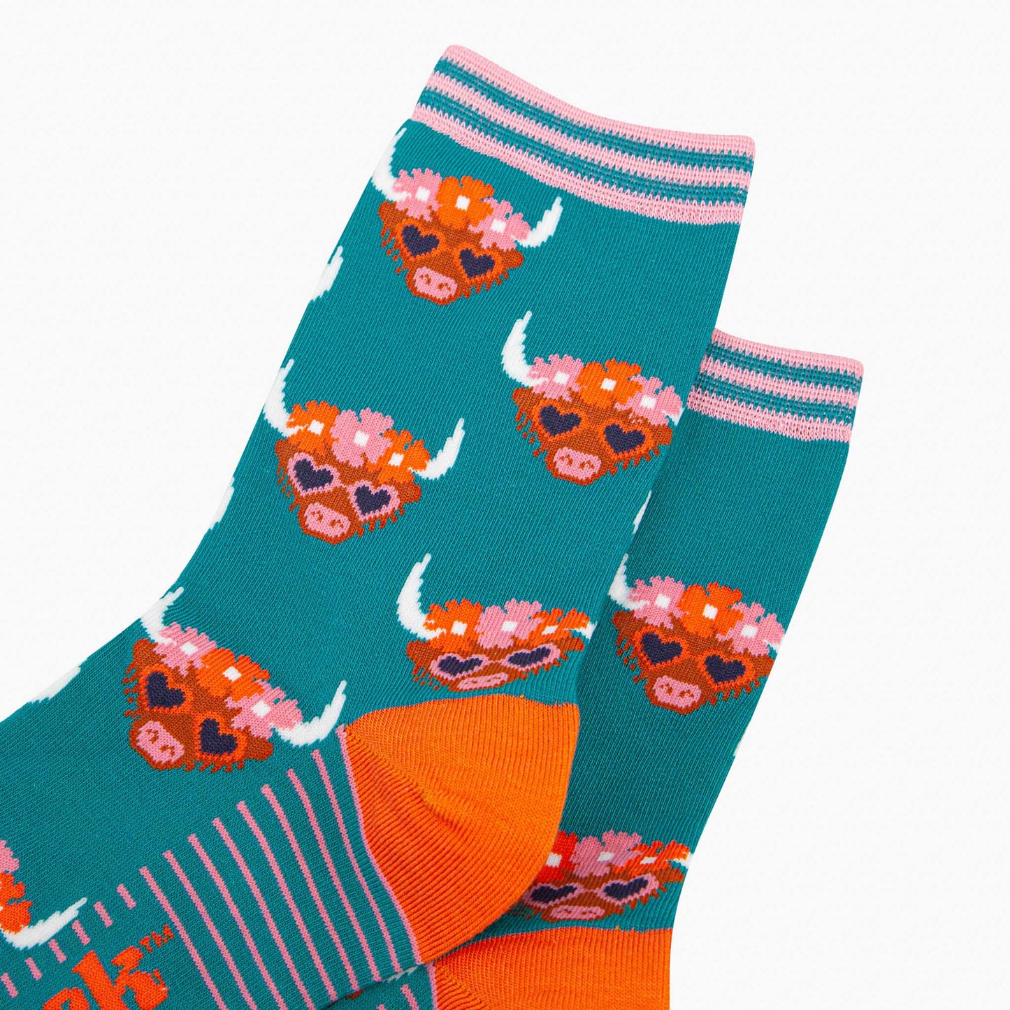 Women's Highland Cow Floral Crown Bamboo Socks