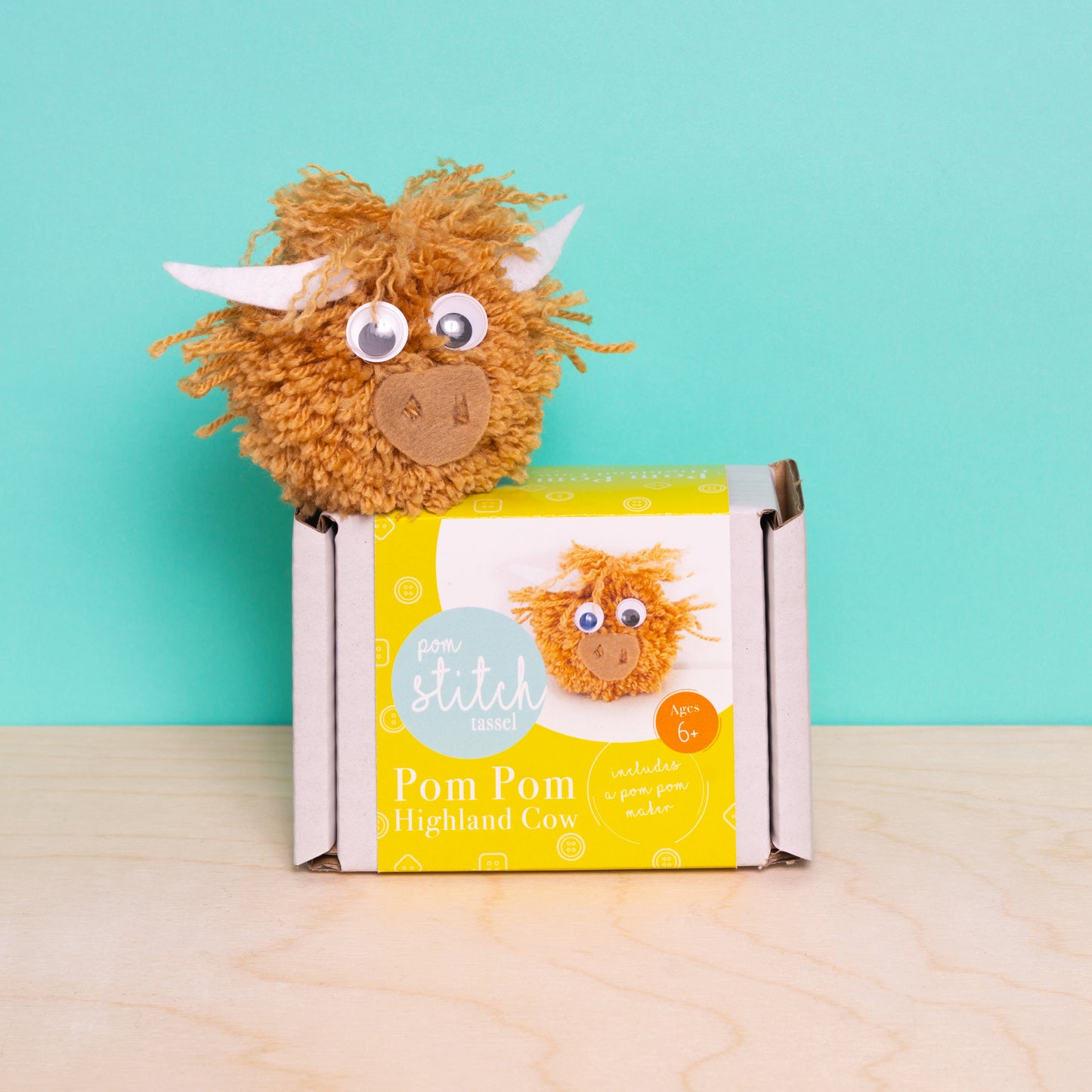 Highland Cow Pom Pom Kit