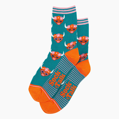 Women's Highland Cow Floral Crown Bamboo Socks