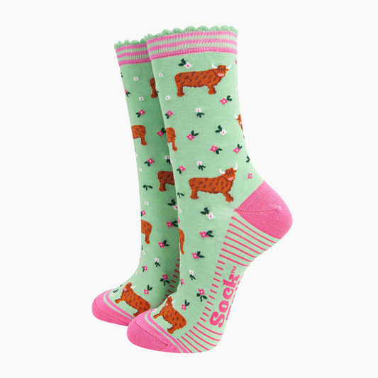 Women's Highland Cow Meadow Bamboo Socks